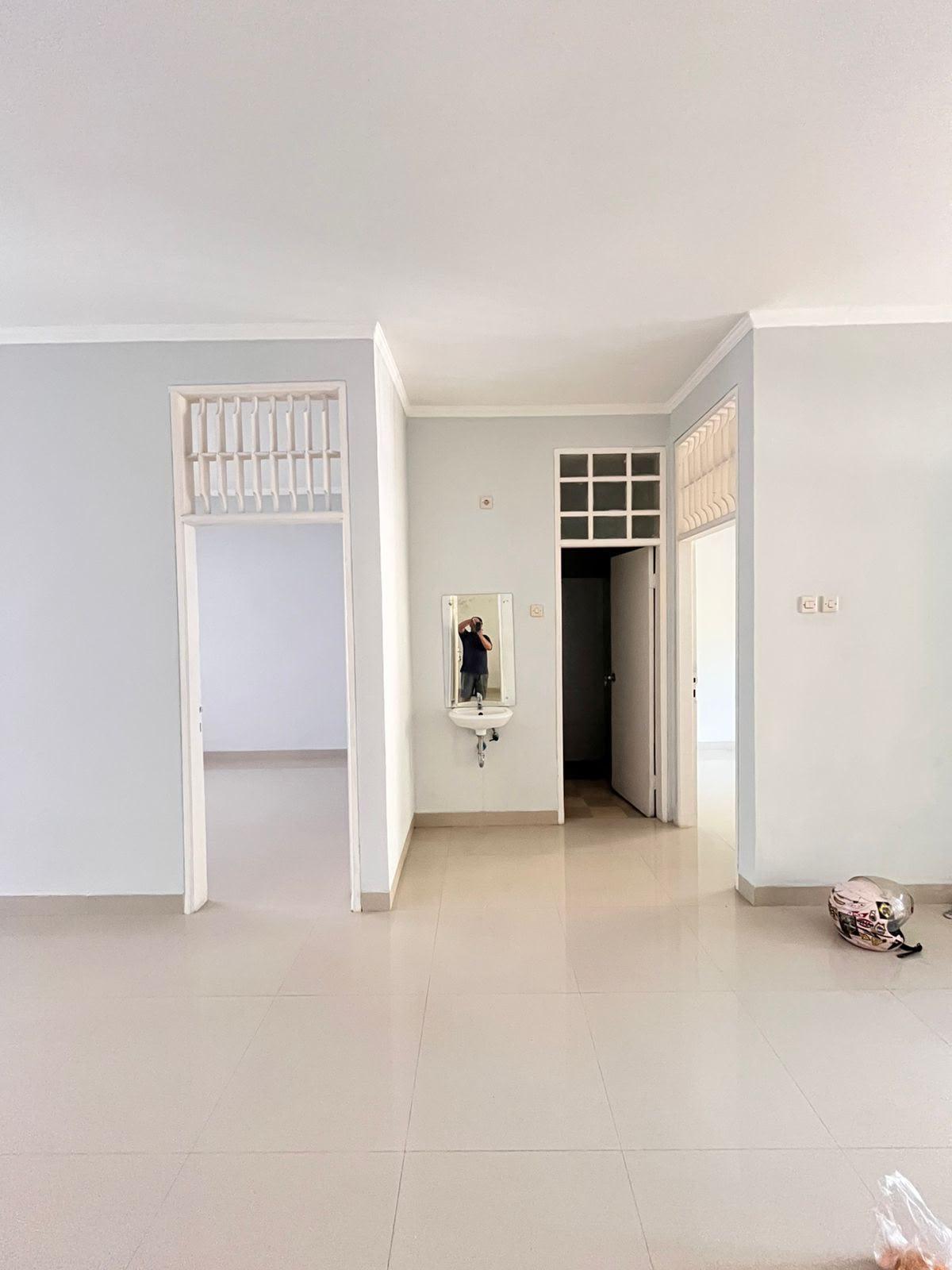 Dijual Rumah Siap Huni di Villa Melati Mas Blok Sr (Ruth)