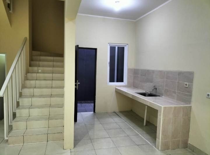 Dijual Rumah Siap Huni di Serpong Lagoon Cluster Pelican (Oki)